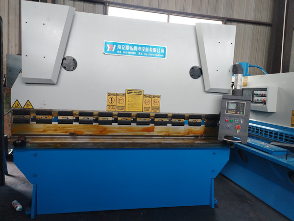 WC67Y-63/2500液壓折彎機(jī)